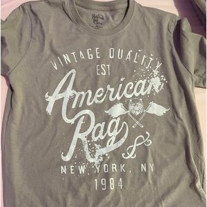 american rag graphic tshirt
